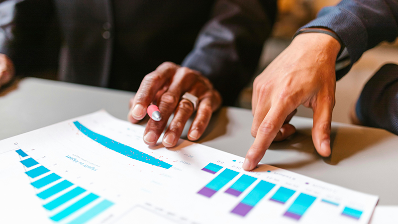 Analisi dati e report personalizzati: trasforma i dati quotidiani in decisioni strategiche